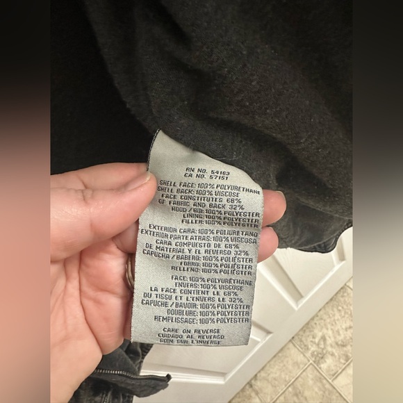 Men’s Levi Jacket - Picture 6 of 6